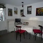 Bed & Breakfast La Campagne A Paris