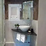 Bed & Breakfast La Campagne A Paris